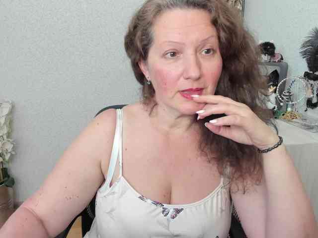 AriaLust webcam
