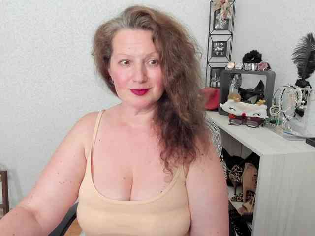 AriaLust webcam