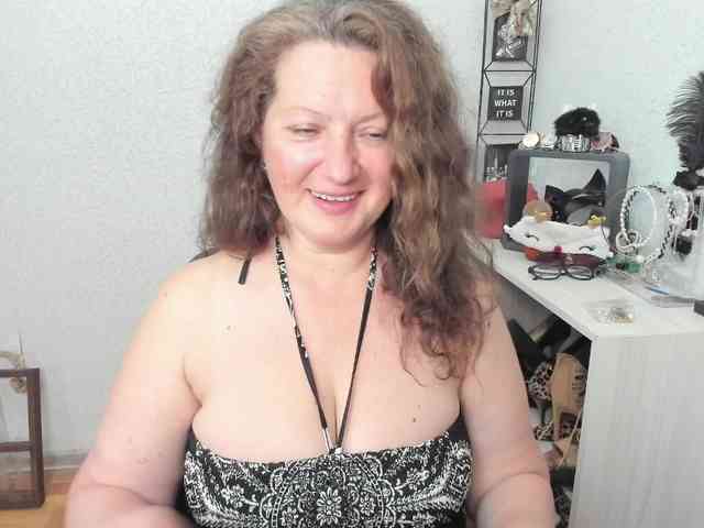 AriaLust webcam
