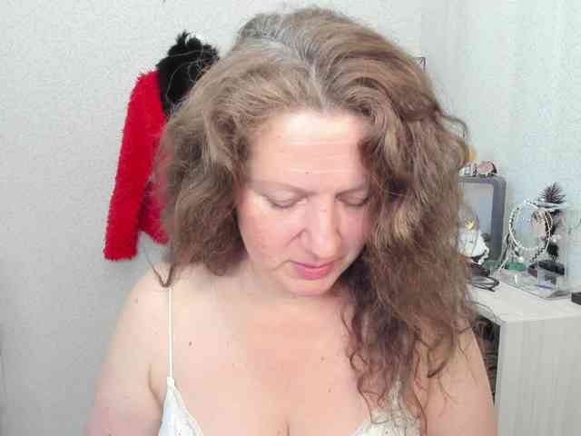 AriaLust webcam