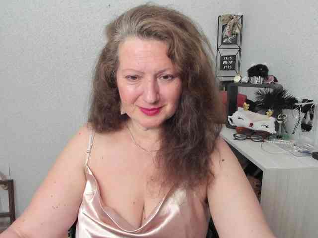 AriaLust webcam