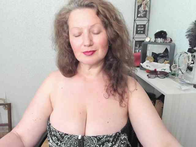AriaLust webcam