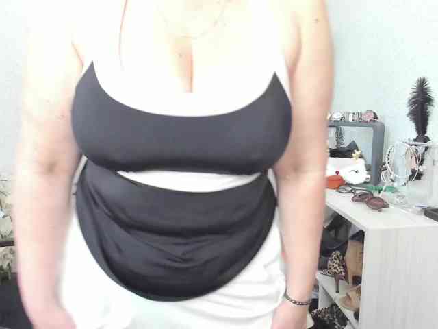AriaLust webcam