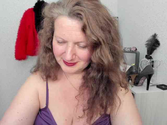 AriaLust webcam