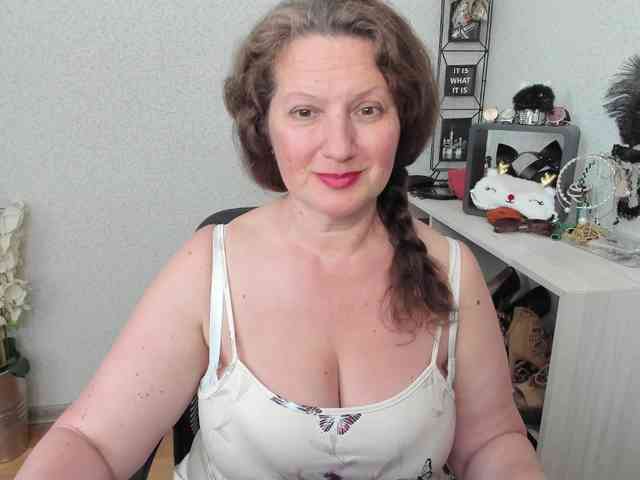 AriaLust webcam