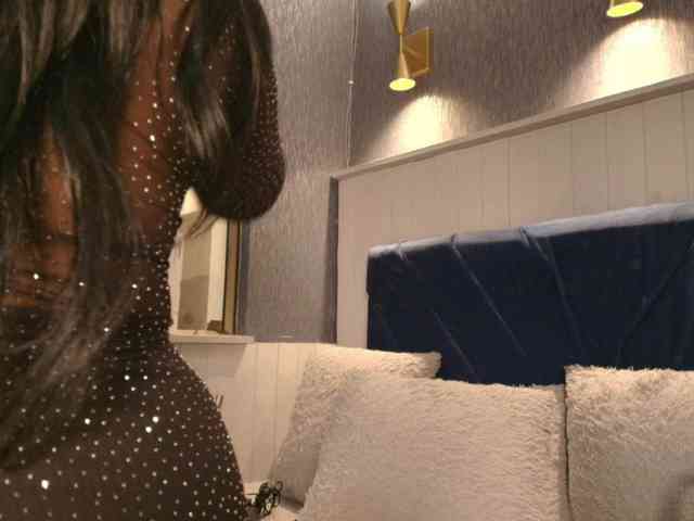 EmilyQueen3xx webcam