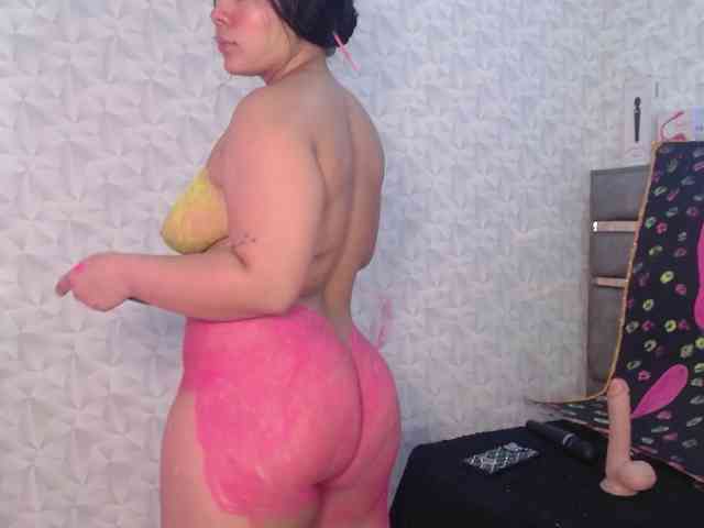 EmilyQueen3xx webcam