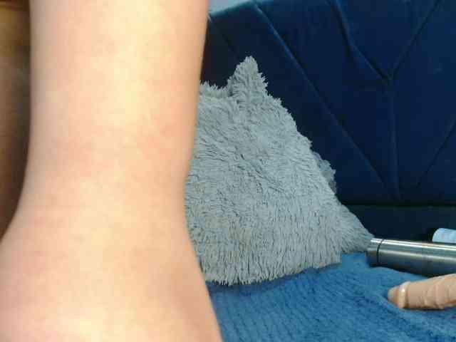 EmilyQueen3xx webcam