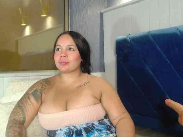 emilyqueen3xx emilyqueen3xx