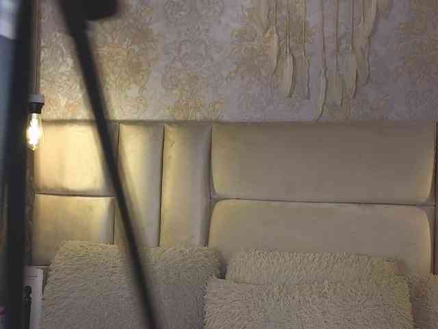 EmilyQueen3xx webcam