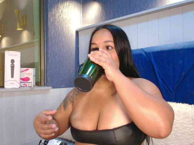 emilyqueen3xx emilyqueen3xx