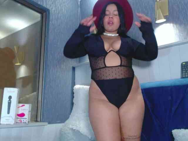 emilyqueen3xx emilyqueen3xx