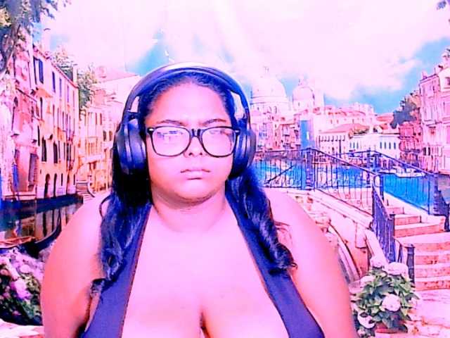 indianfairy's BongaCams show and profile