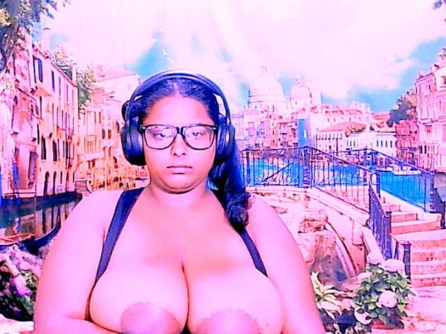 indianfairy from BongaCams is Freechat