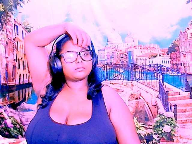 indianfairy's BongaCams show and profile