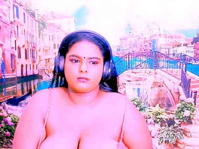 indianfairy Live Webcam on BongaCams