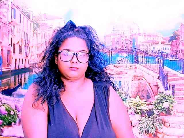 indianfairy Live Webcam on BongaCams