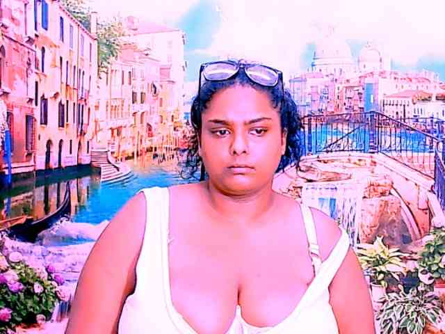 indianfairy Live Webcam on BongaCams