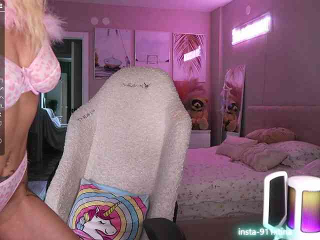 Be-My-Baby Live Webcam on BongaCams