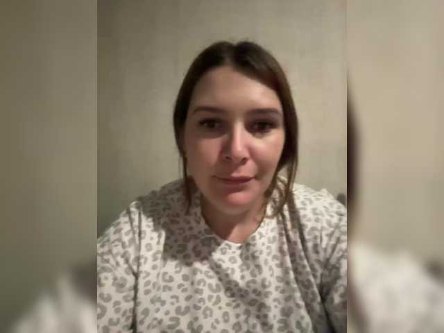 KaraMeld's BongaCams show and profile