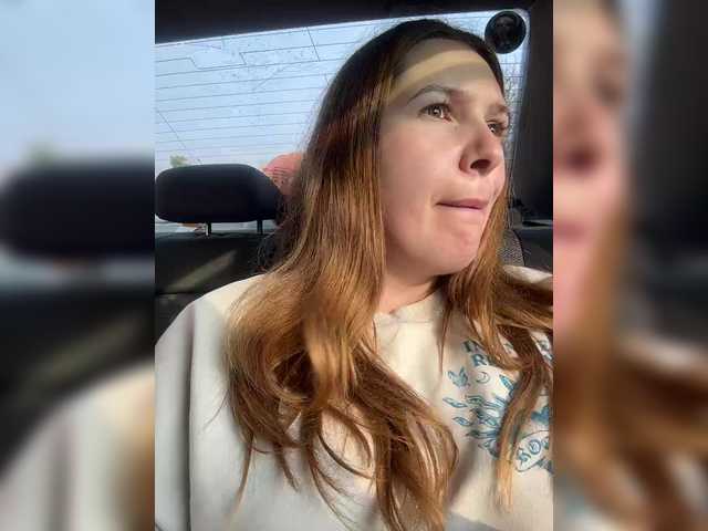 KaraMeld's BongaCams show and profile