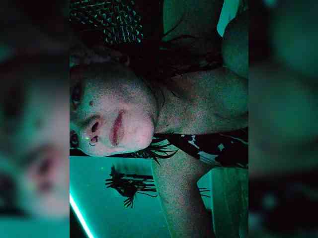 Kornelia939 webcam