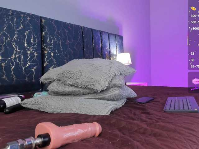  Gisell-Montoy chat room