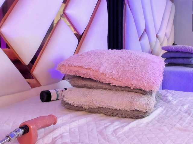 Gisell-Montoy's BongaCams show and profile