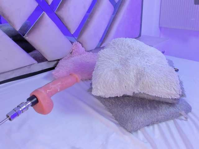 Gisell-Montoy's BongaCams show and profile