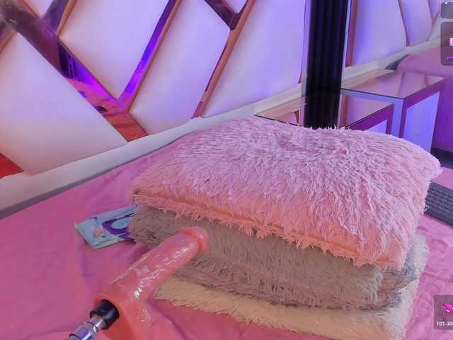 Gisell-Montoy's BongaCams show and profile