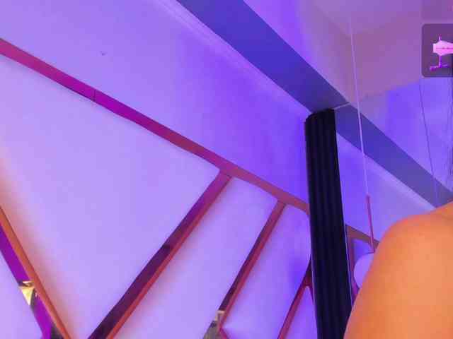 Gisell-Montoy webcam