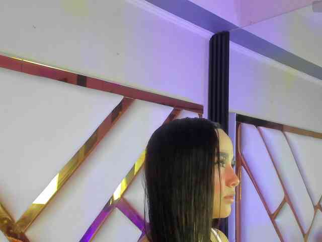 Gisell-Montoy webcam