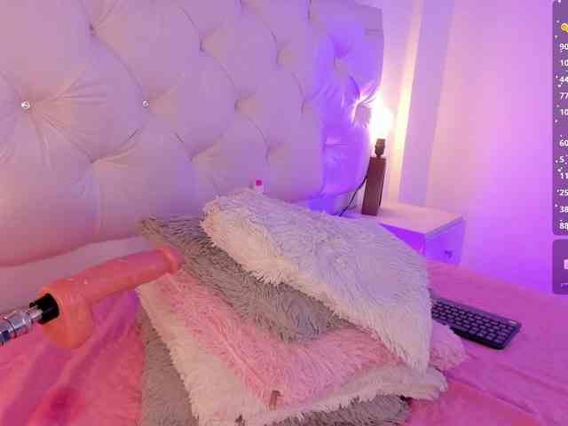 Gisell-Montoy webcam