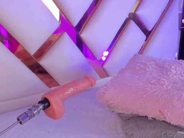 Gisell-Montoy webcam