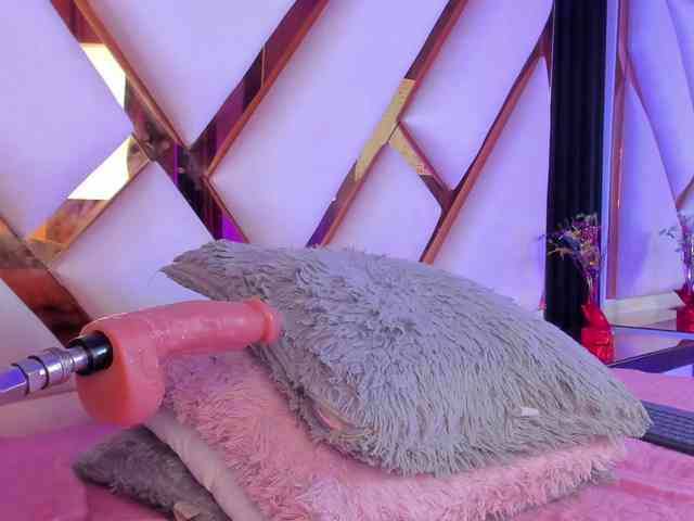 Gisell-Montoy webcam