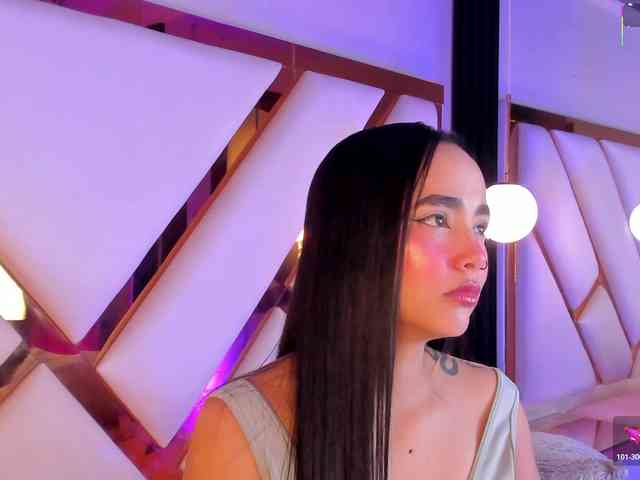 Gisell-Montoy webcam