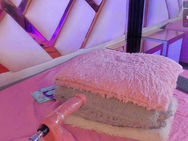 Gisell-Montoy webcam