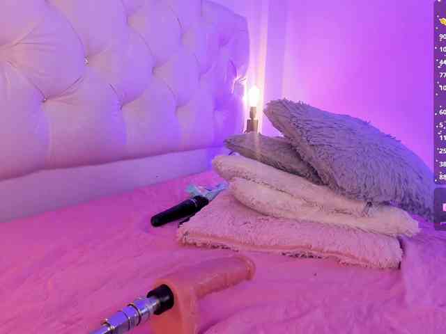 Gisell-Montoy webcam