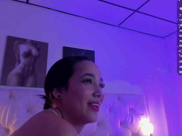 Gisell-Montoy webcam