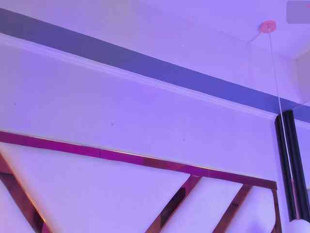 Gisell-Montoy webcam