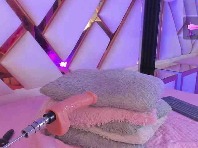 Gisell-Montoy webcam