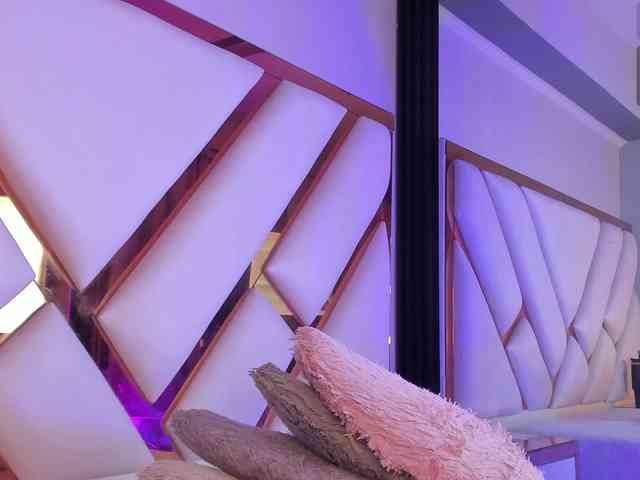 Gisell-Montoy webcam