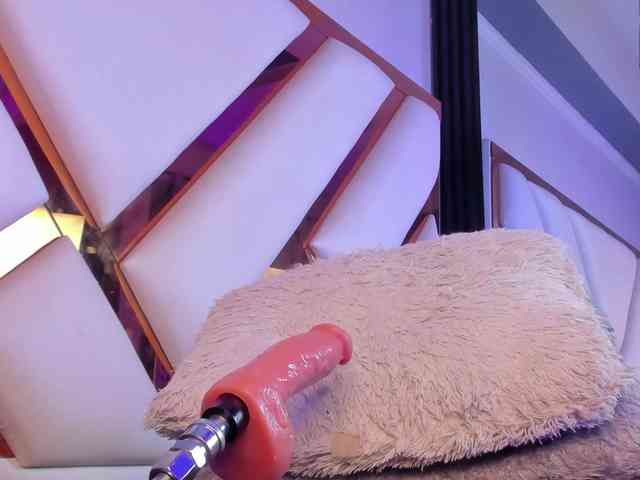 Gisell-Montoy webcam