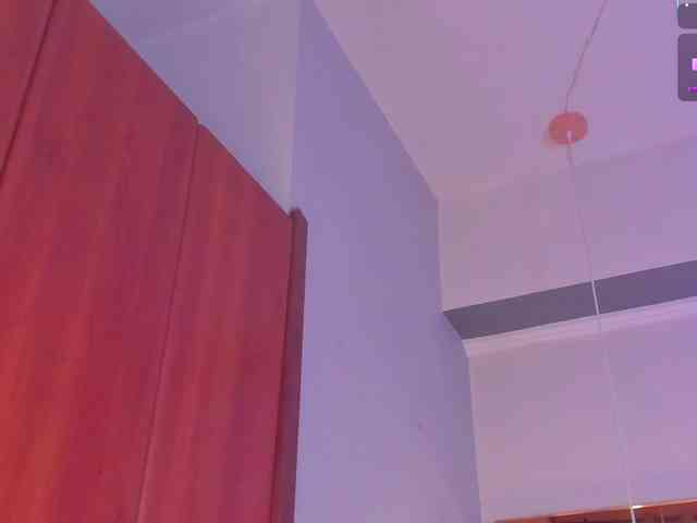 Gisell-Montoy webcam