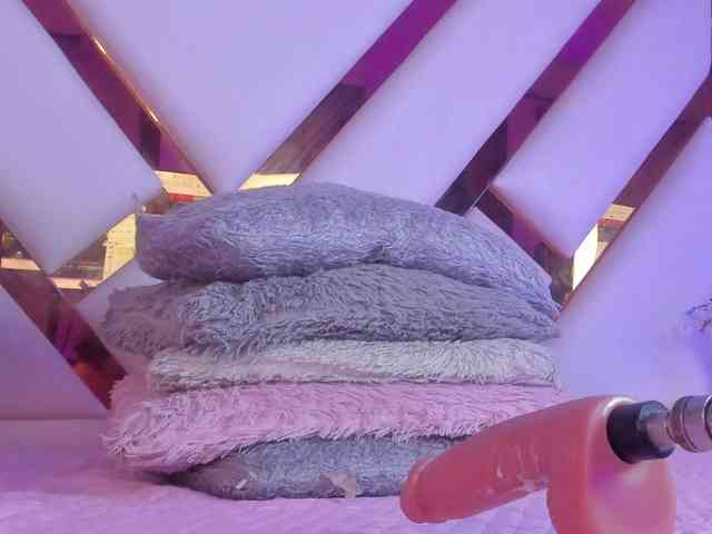 Gisell-Montoy webcam