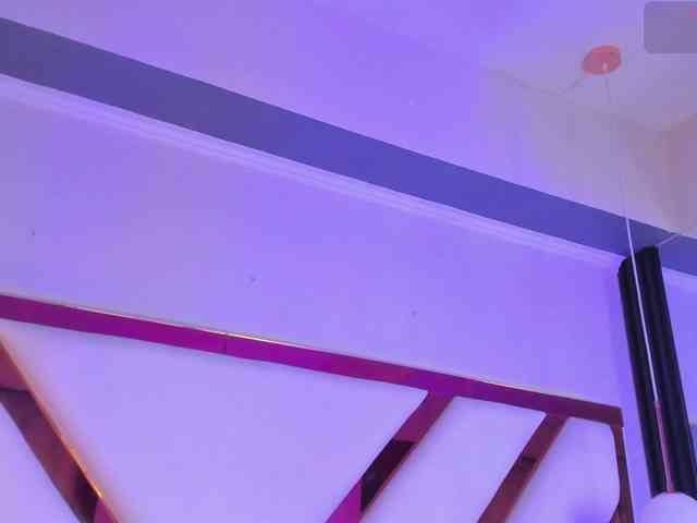 Gisell-Montoy webcam