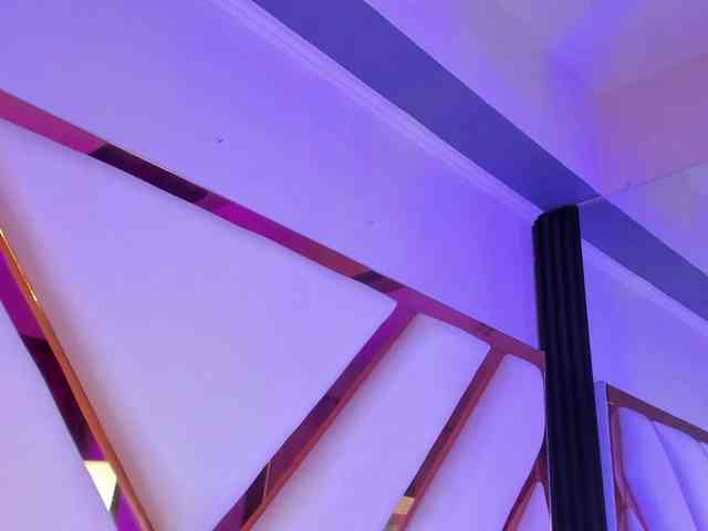 Gisell-Montoy webcam