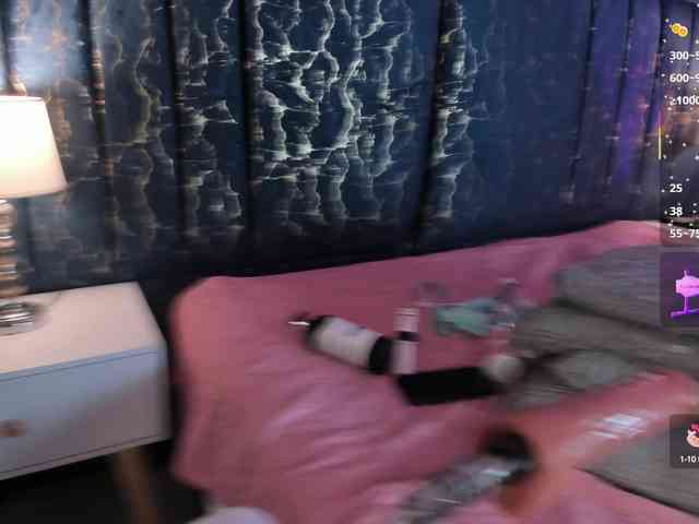 Gisell-Montoy webcam