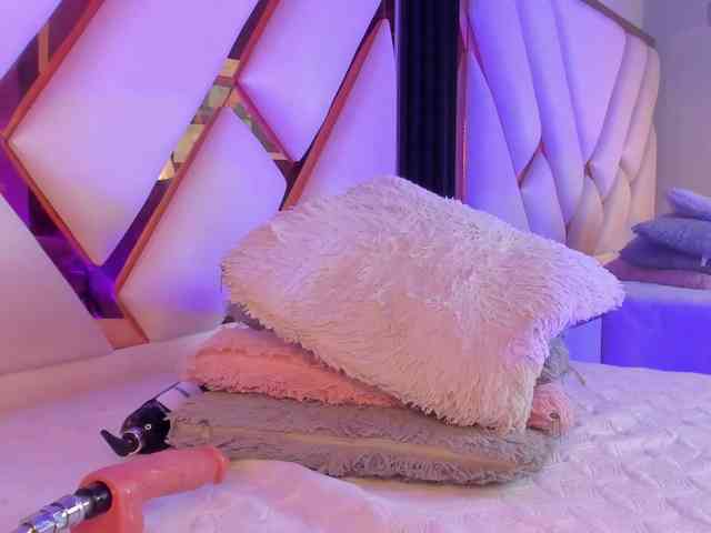 Gisell-Montoy webcam