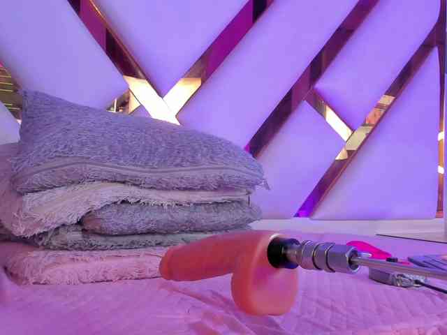 Gisell-Montoy webcam